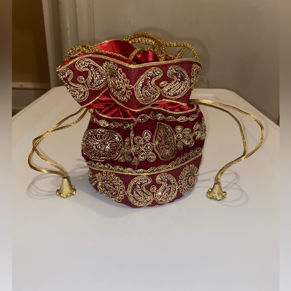 Vintage Drawstring Purse NWOT - Picture 2 of 3